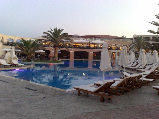 חאניה Atlantica Caldera Creta Paradise מראה חיצוני תמונה